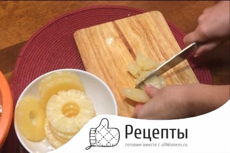1495087385_salat-s-ananasom-i-kurinoy-grudkoy-5