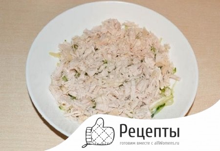 1495183304_salat-s-kurinoy-grudkoy-i-gretskim-orekhom-6