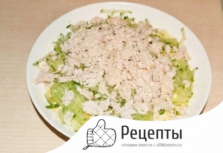 1495183323_salat-s-kurinoy-grudkoy-i-gretskim-orekhom-11