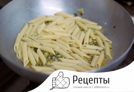 1496643706_pasta-s-tsukkini-i-myatoy-ot-niki-belotserkovskoy-2