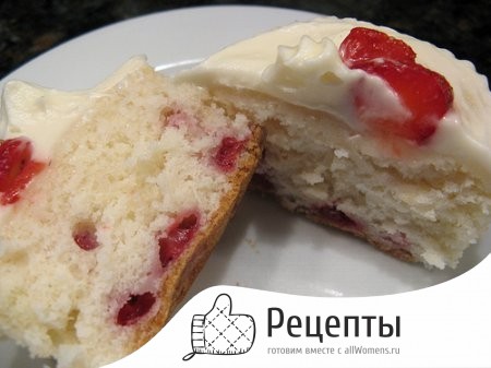 1382606235_09-17-raspberry-cheesecake1