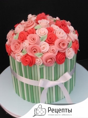 Розы из сахарной мастики для свадебного торта